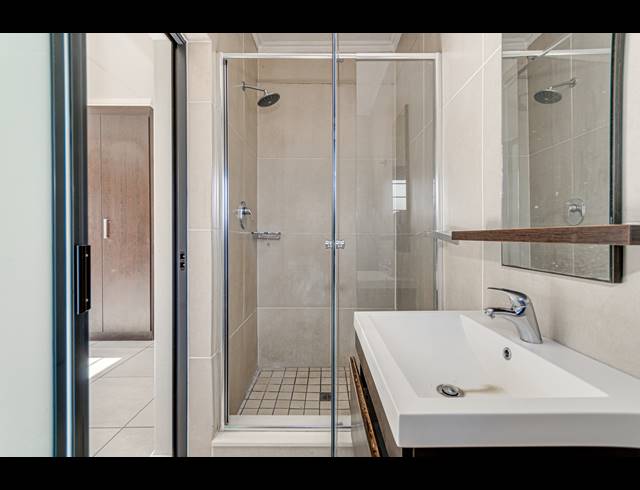 3 BEDROOM APARTMENT FOR SALE IN FOURWAYS